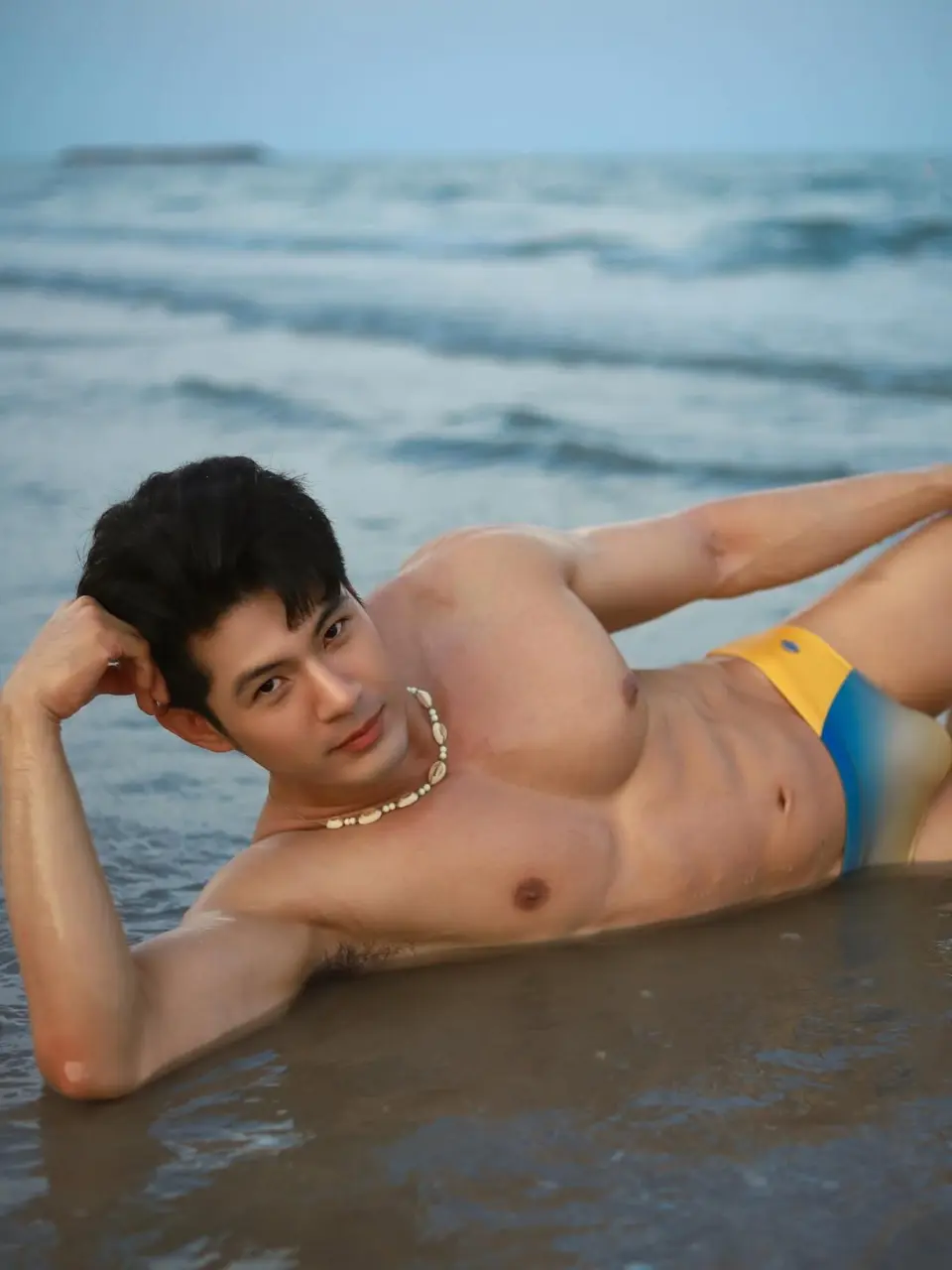 Swimsuit : Bee Tawanchat