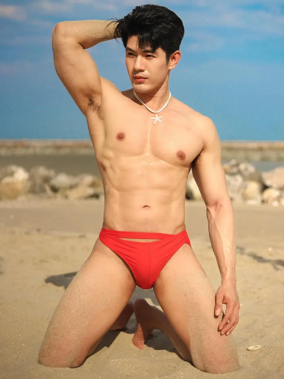 Swimsuit : Bee Tawanchat