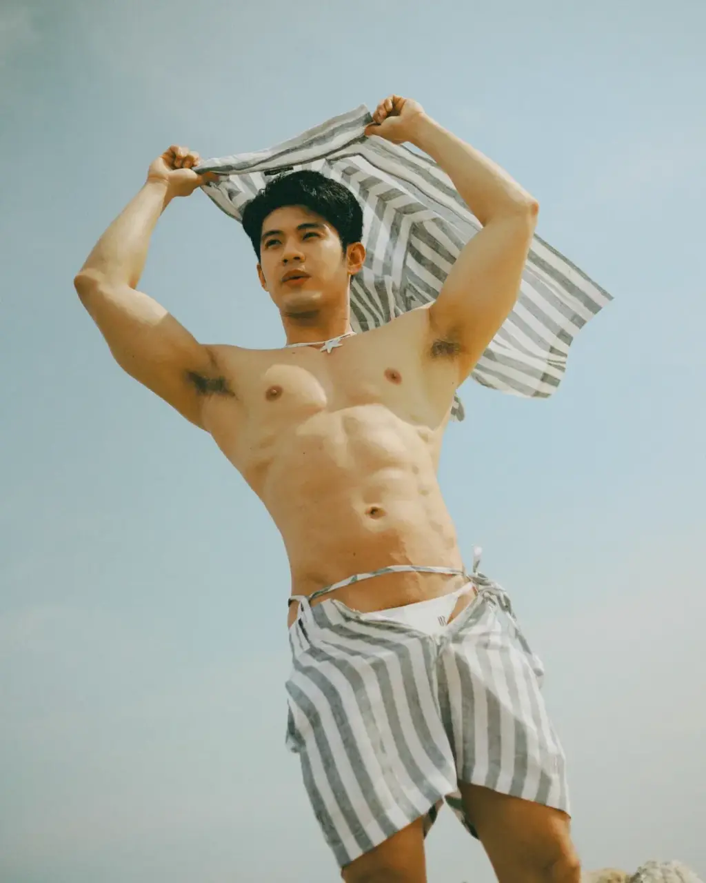 Swimsuit : Bee Tawanchat