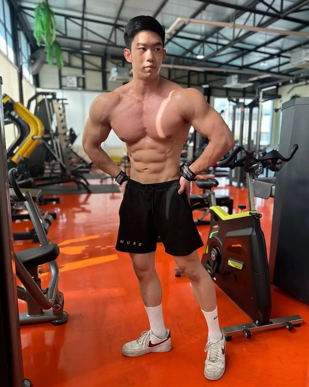 Physique Athelete : Natt (Bill) 杜建懿