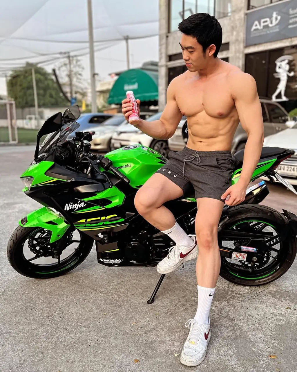 Physique Athelete : Natt (Bill) 杜建懿