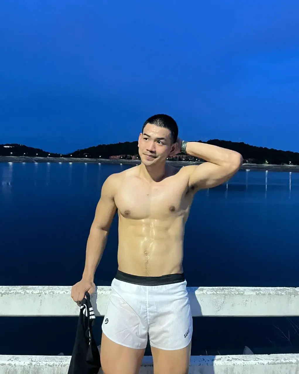 ผัวเขาแต่เราแซ่บ