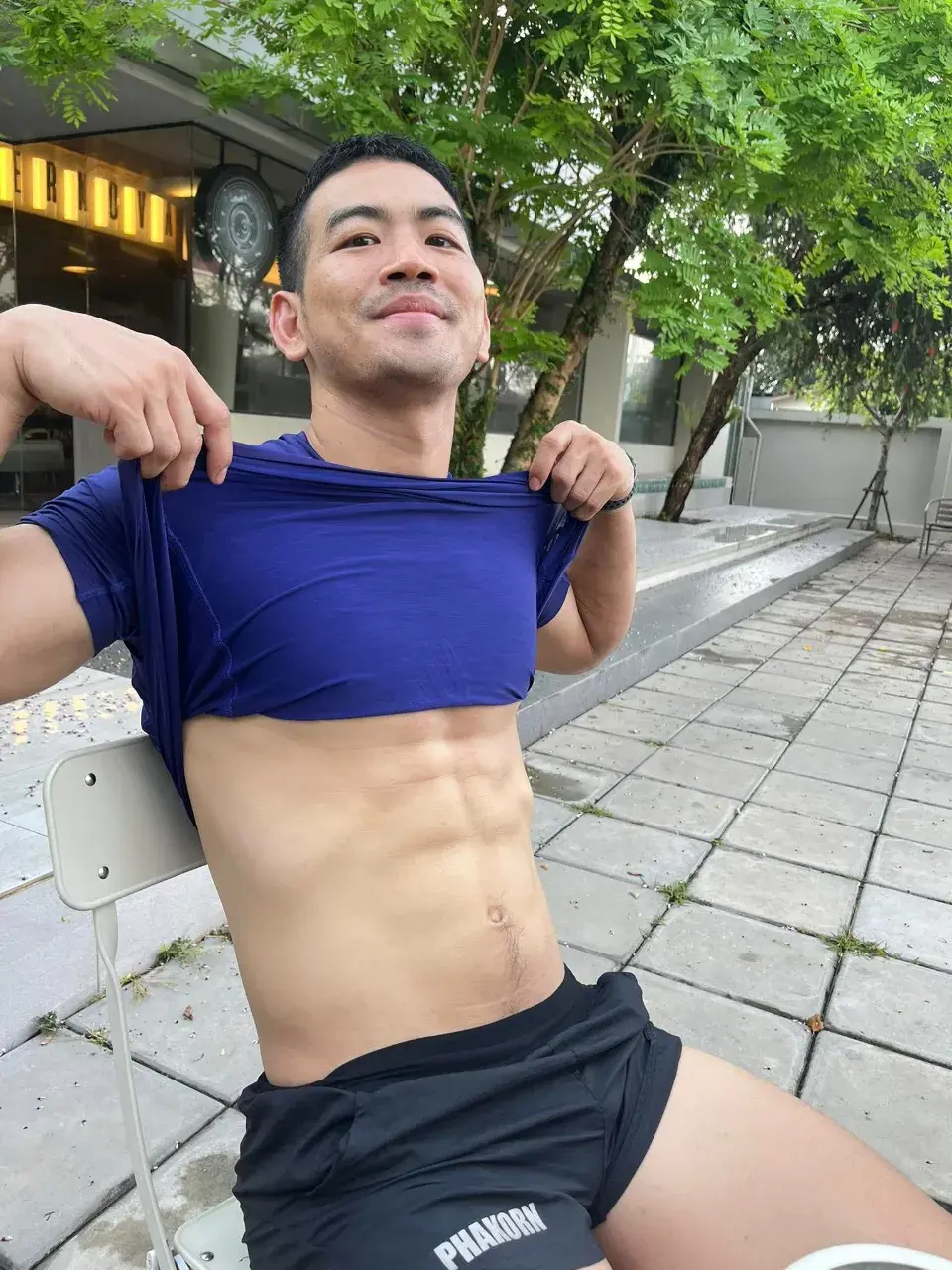 ผัวเขาแต่เราแซ่บ