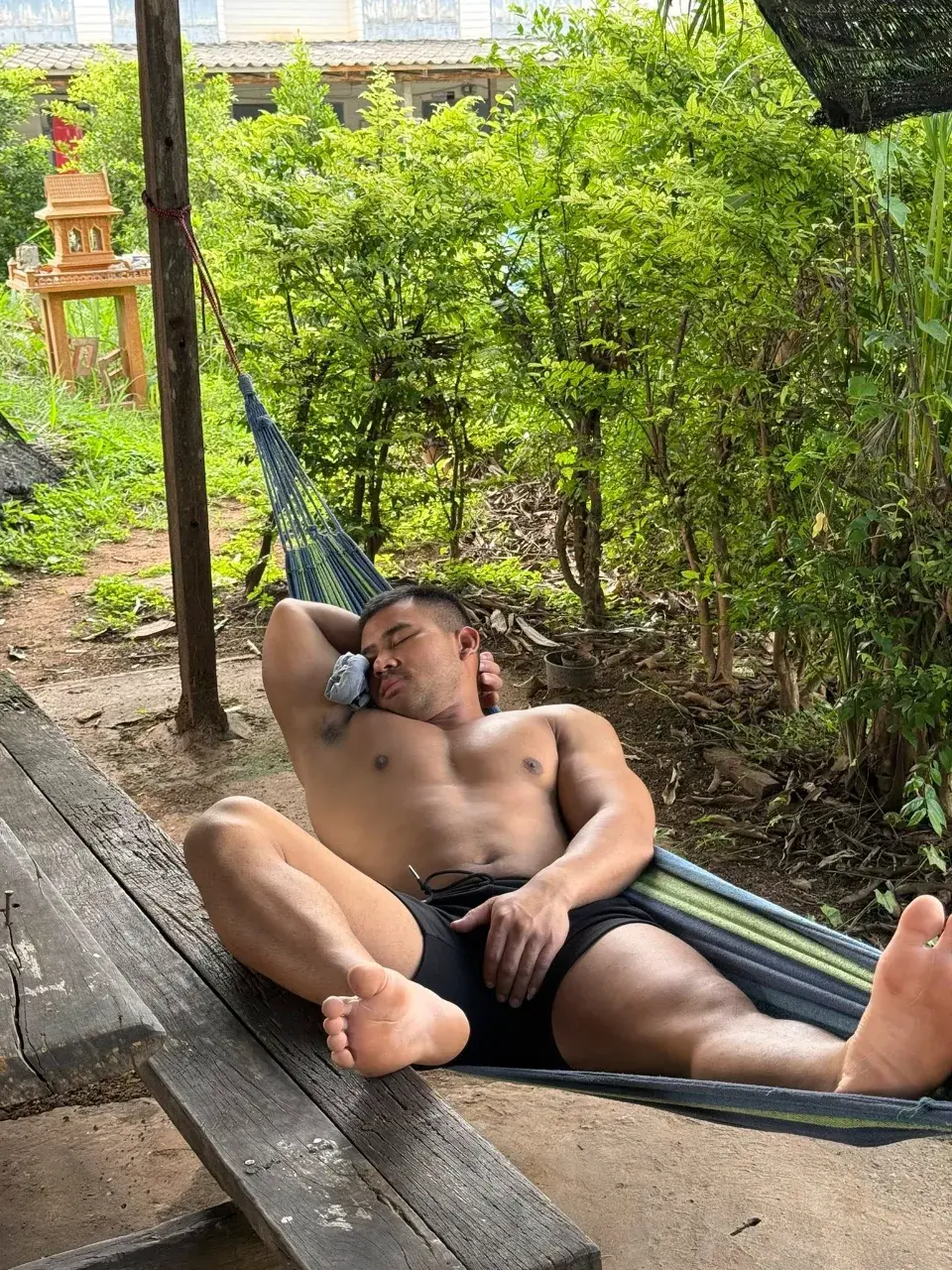 ผัวเขาแต่เราแซ่บ