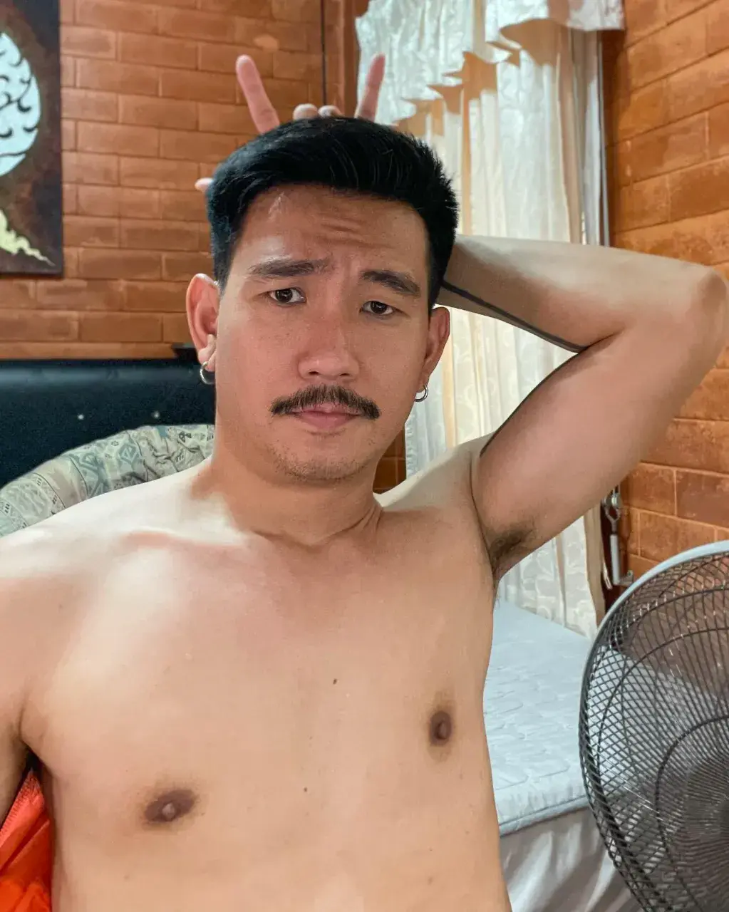 เสวหนวดเธอ