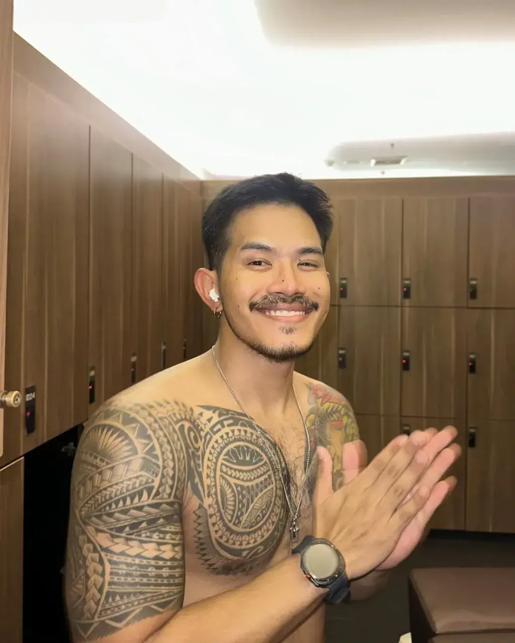 เสวหนวดเธอ