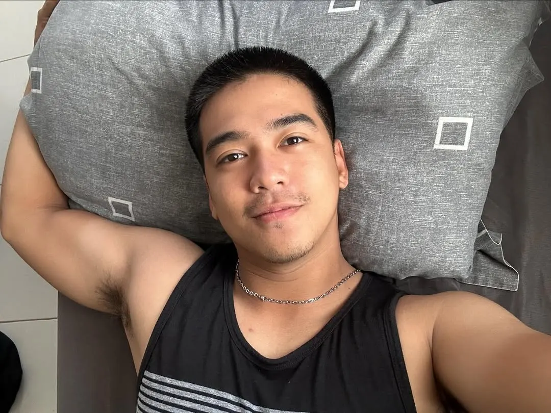 ทรงแด๊ดxทรงผัว/