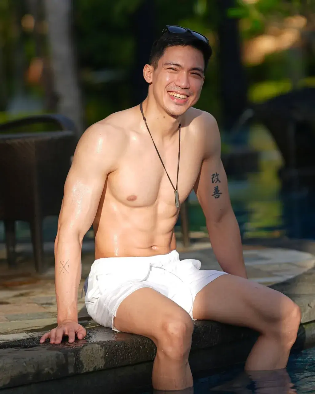 ทรงแด๊ดxทรงผัว/