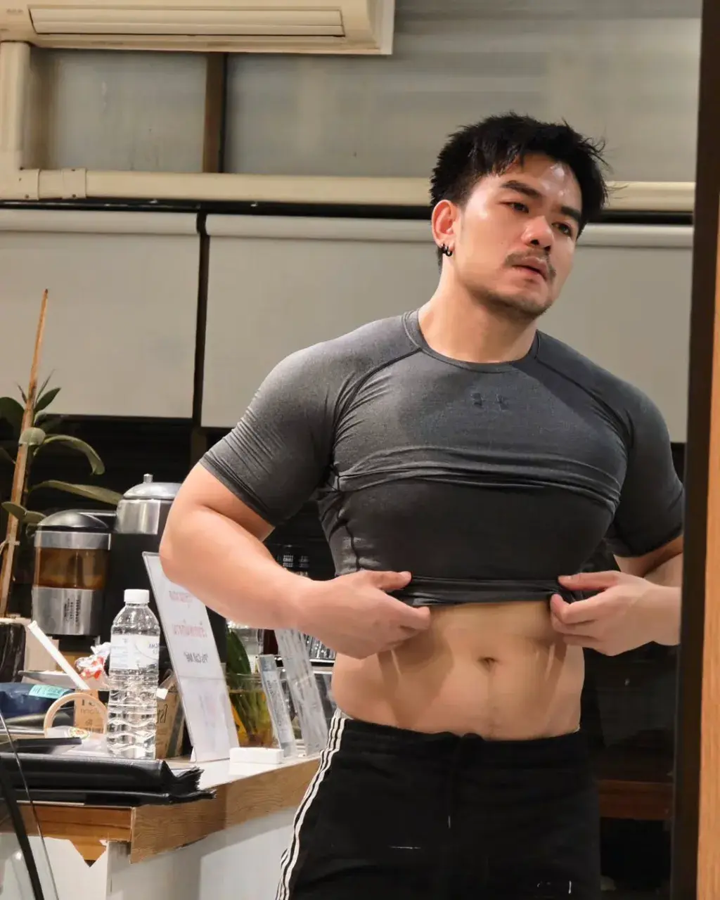 ทรงแด๊ดxทรงผัว/