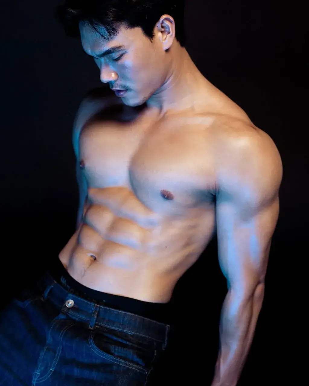 ความผี้เสื้อบินในท้องน้อย