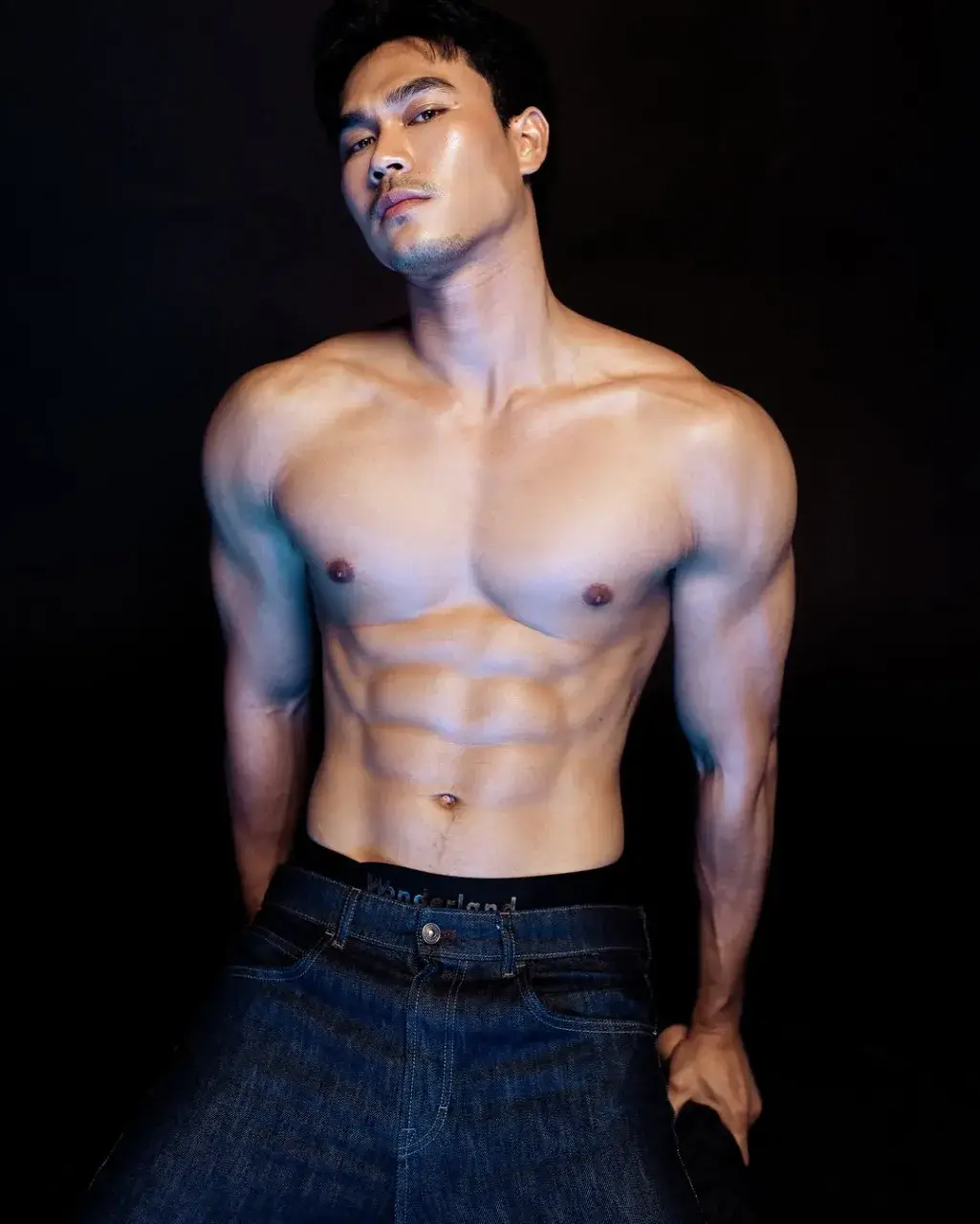 ความผี้เสื้อบินในท้องน้อย