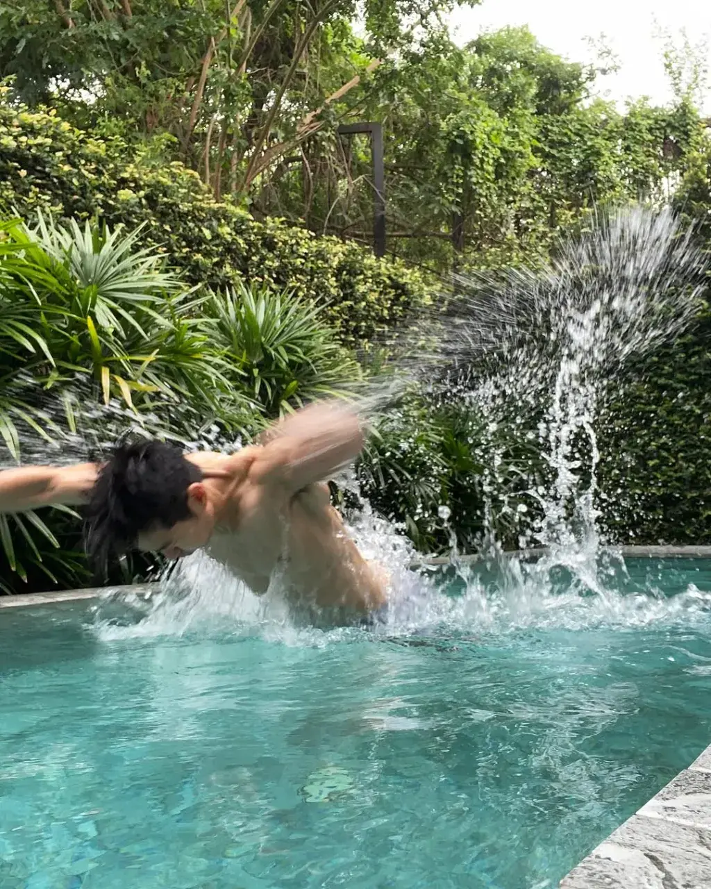 ความผี้เสื้อบินในท้องน้อย