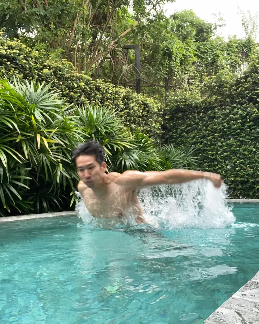 ความผี้เสื้อบินในท้องน้อย