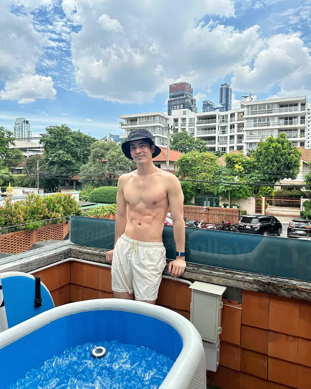 สน ยุกต์ ส่งไพศาลพระเอกขาวล่ำกำลังดี