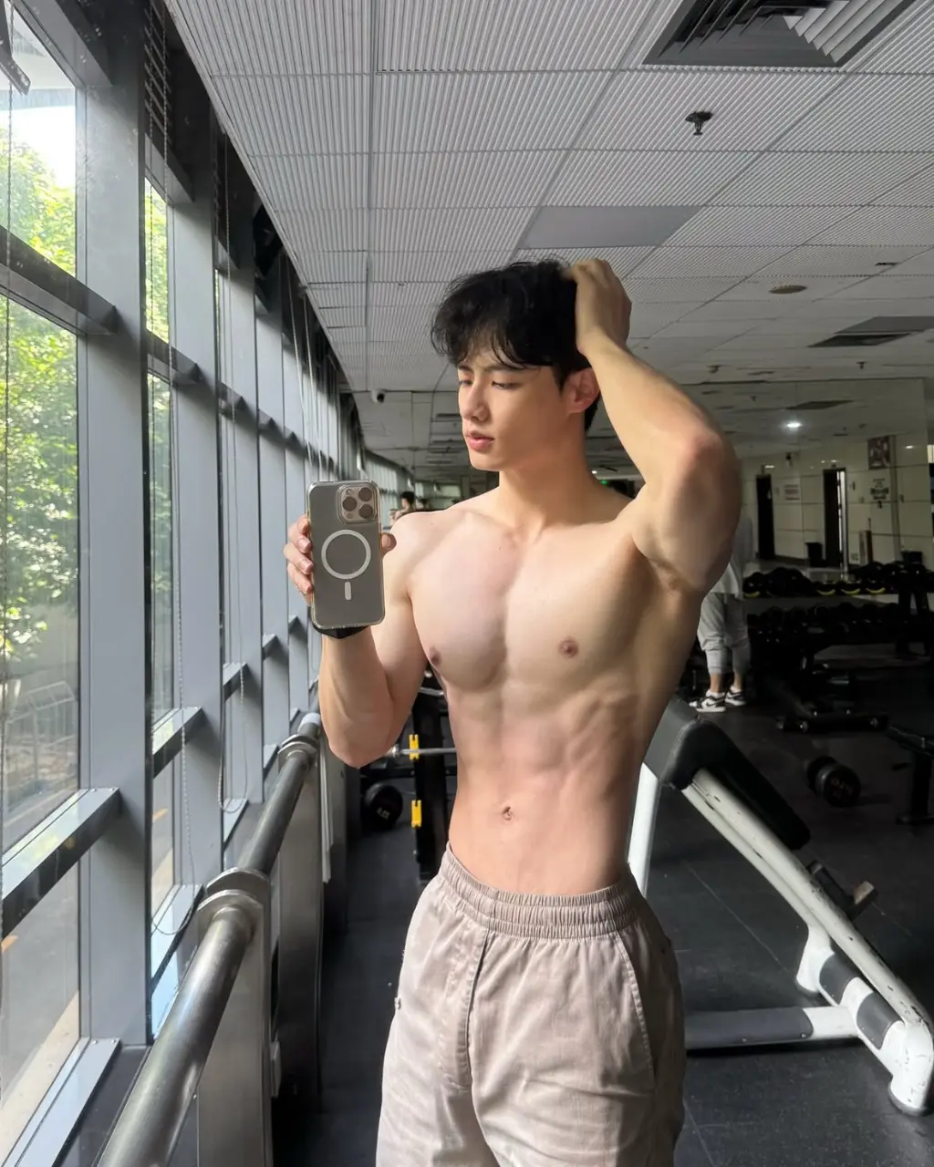 ถอดโชว์เรือนร่าง 2934