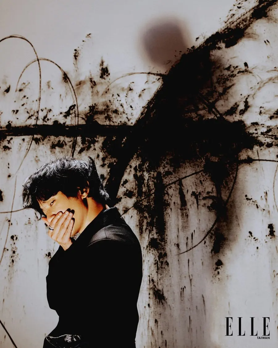 Vic Zhou & Hsueh Shih Ling @ ELLE Taiwan May 2025