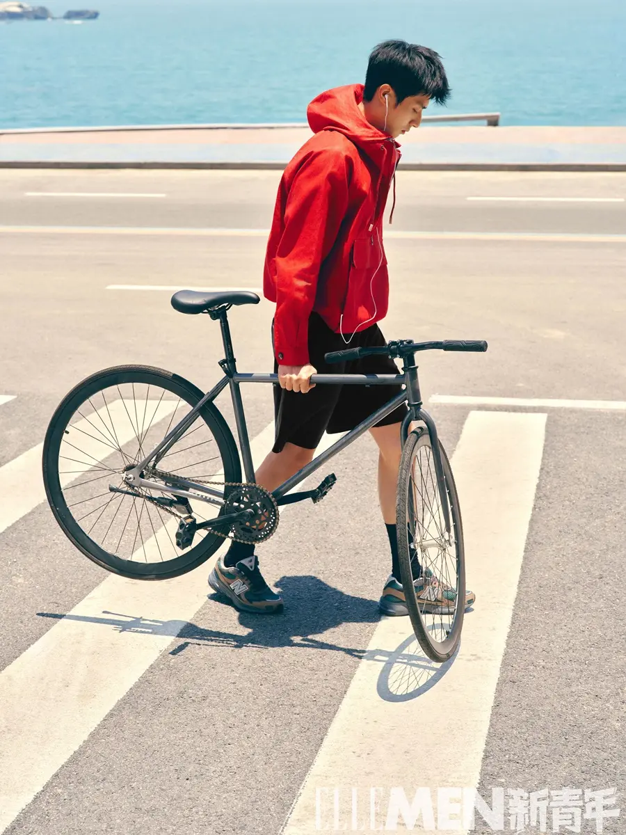 Chen Jingke @ ELLEMEN Fresh China May 2025