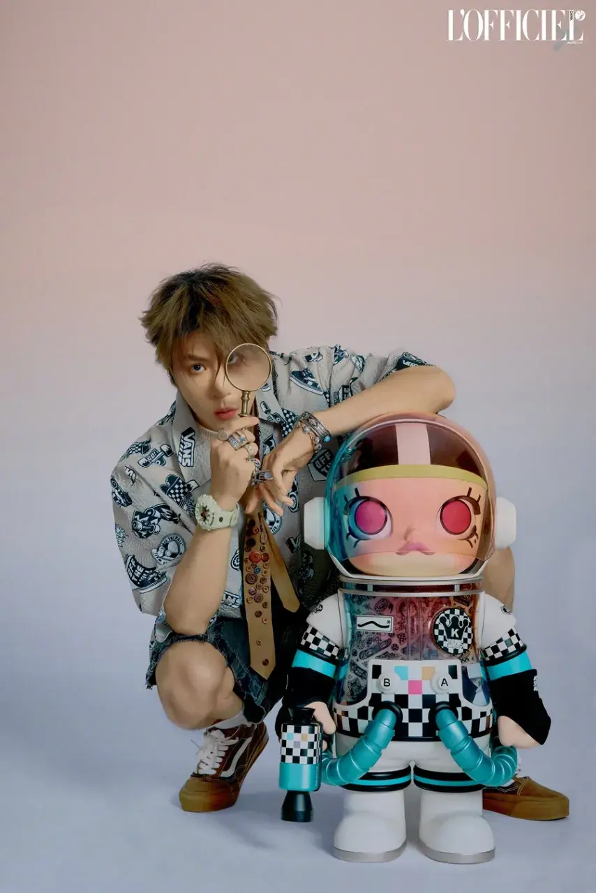 Victor Ma @ L'OFFICIEL China May 2025