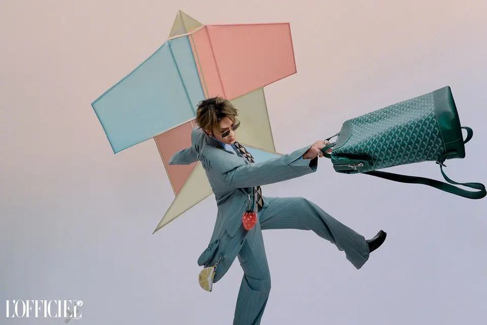 Victor Ma @ L'OFFICIEL China May 2025