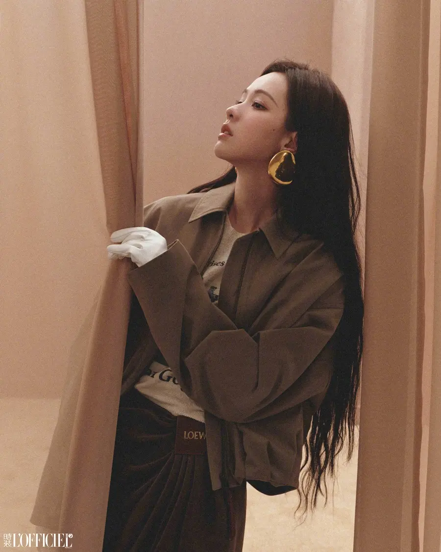 Chen Duling @ L'OFFICIEL China May 2025