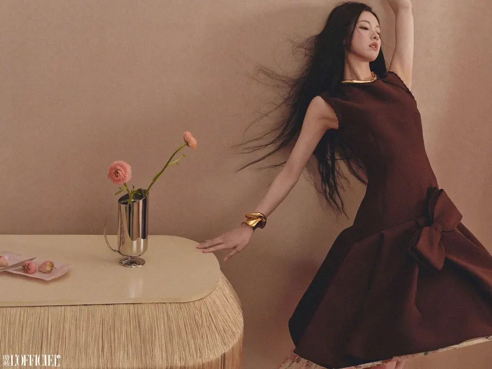 Chen Duling @ L'OFFICIEL China May 2025