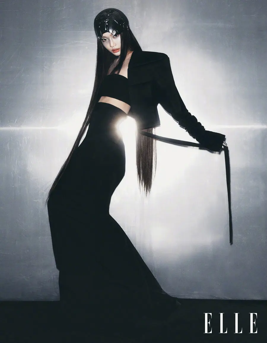 (aespa) NingNing @ ELLE China June 2025