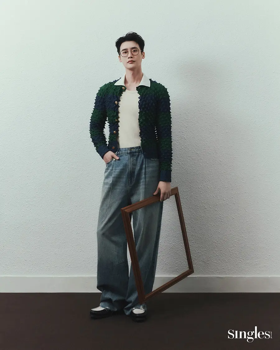 Lee Jong Suk @ Singles Korea-Japan May 2025