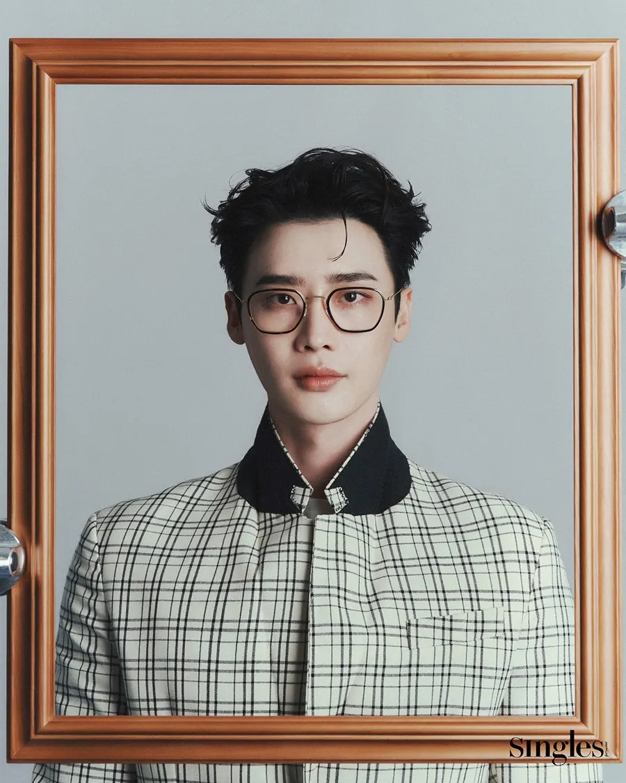 Lee Jong Suk @ Singles Korea-Japan May 2025