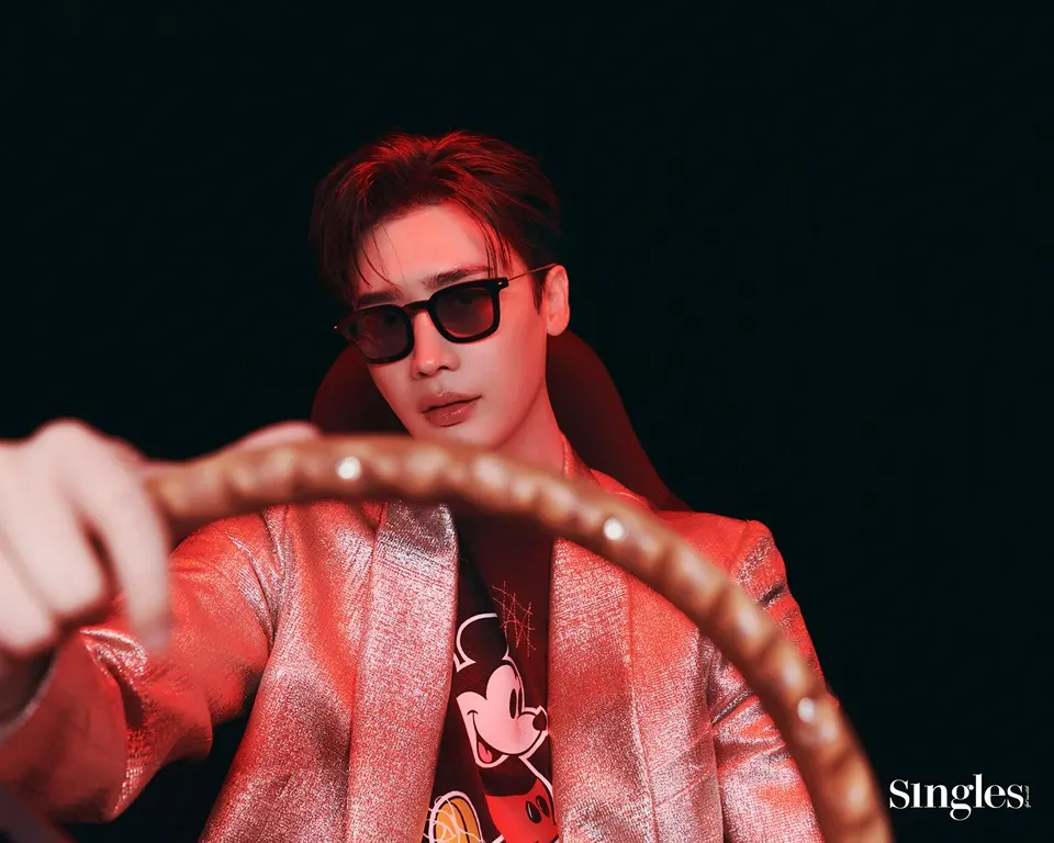 Lee Jong Suk @ Singles Korea-Japan May 2025
