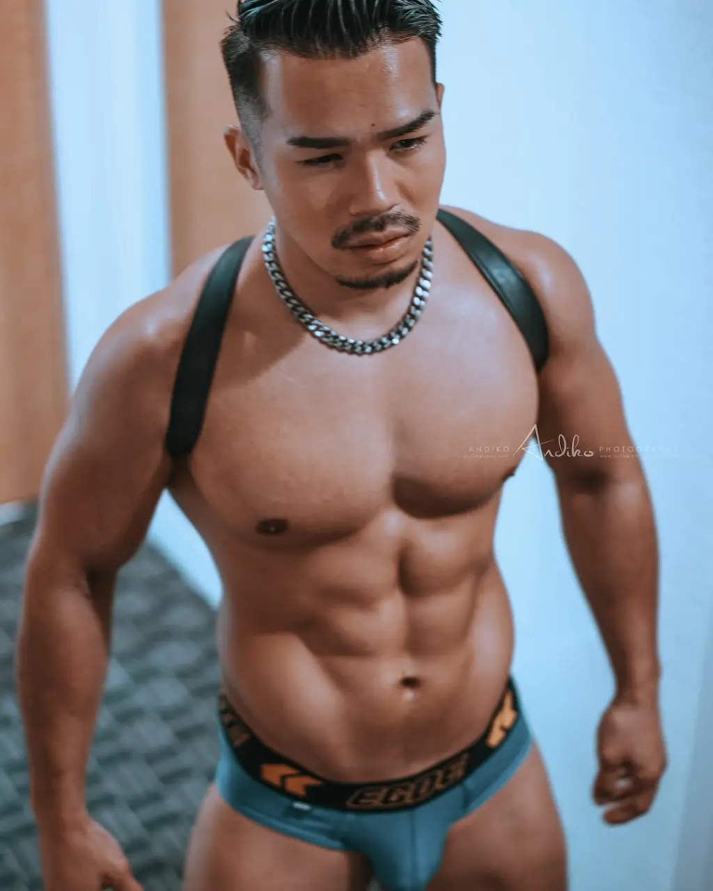 GOGOBOY : Yuta Kuroda