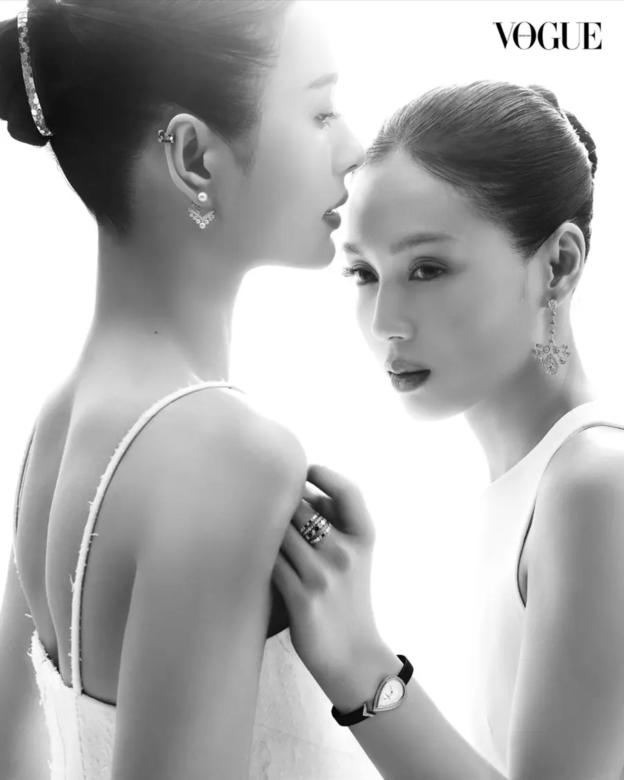 มิ้ลค์-พรรษา & เลิฟ-ภัทรานิษฐ์ @ VOGUE Thailand May 2025