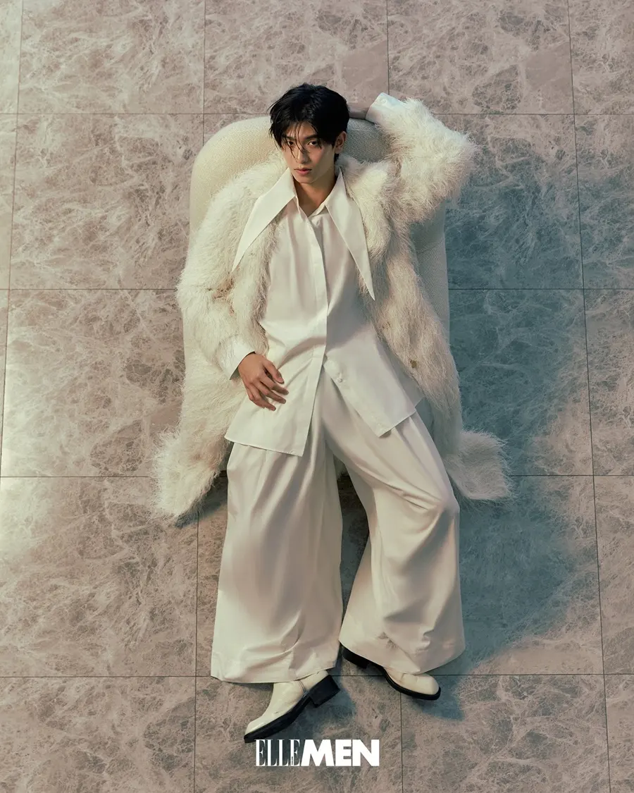 โทมัส-ธีร์ทัศน์ & ก้อง-ก้องภพ @ ELLEMEN Voices May 2025