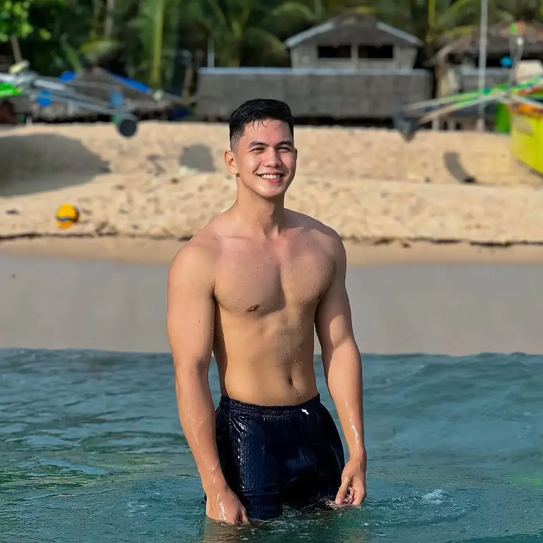 Volleyball Player : EJ Gero