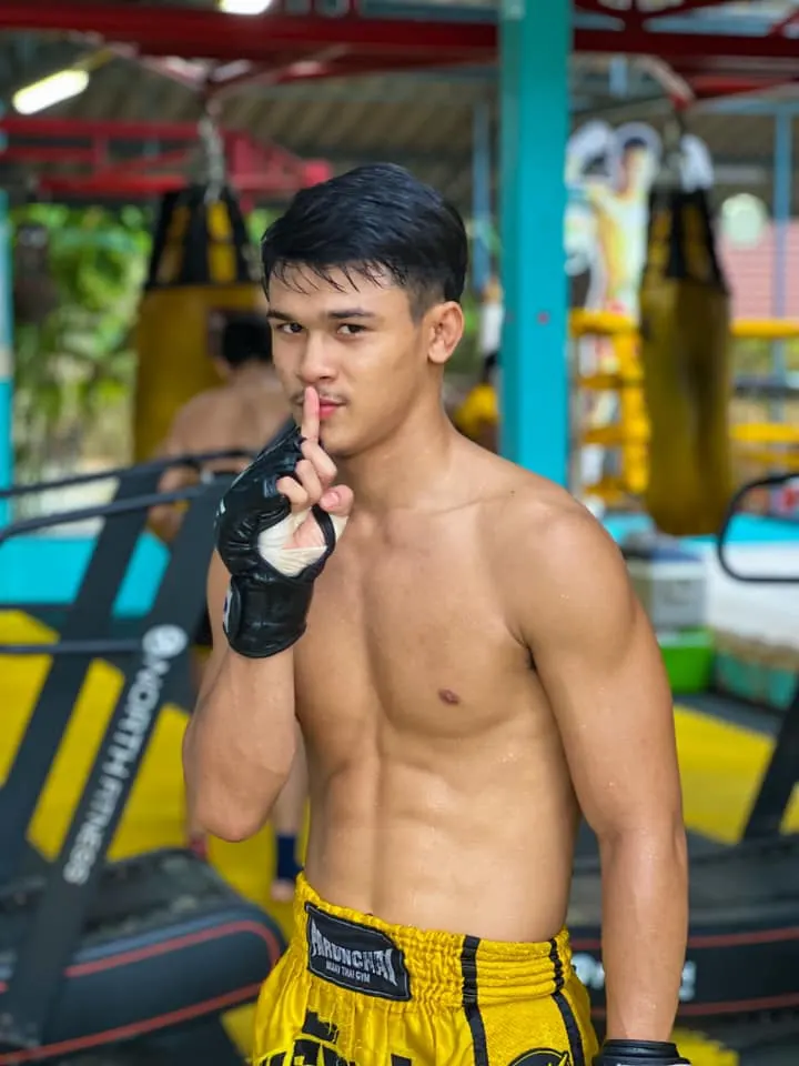 หลงใหลใน มวยโค้ก