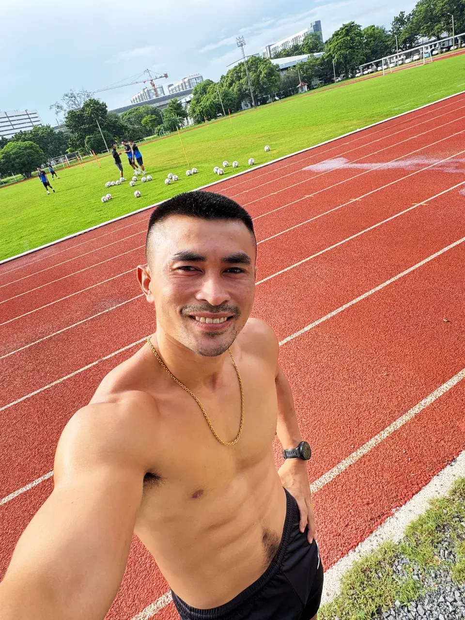 รักนักกีฬา