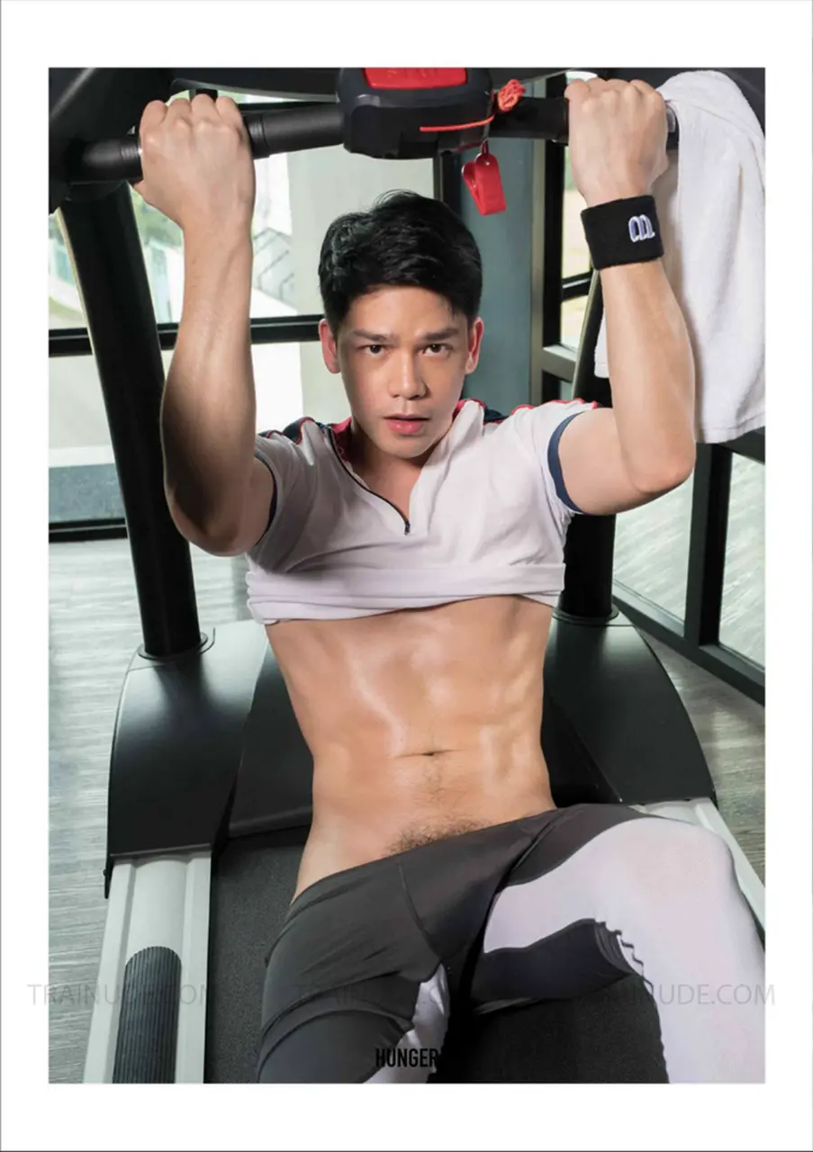 Photobook : HUNGER HOMME 08 - NICKY