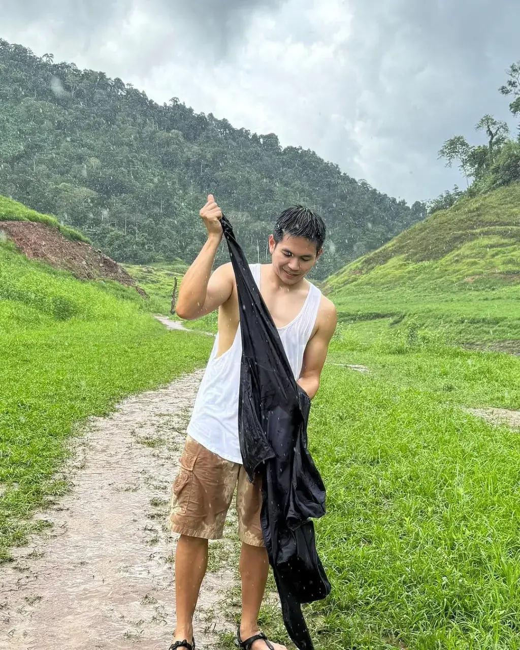 หนวด กับ นม