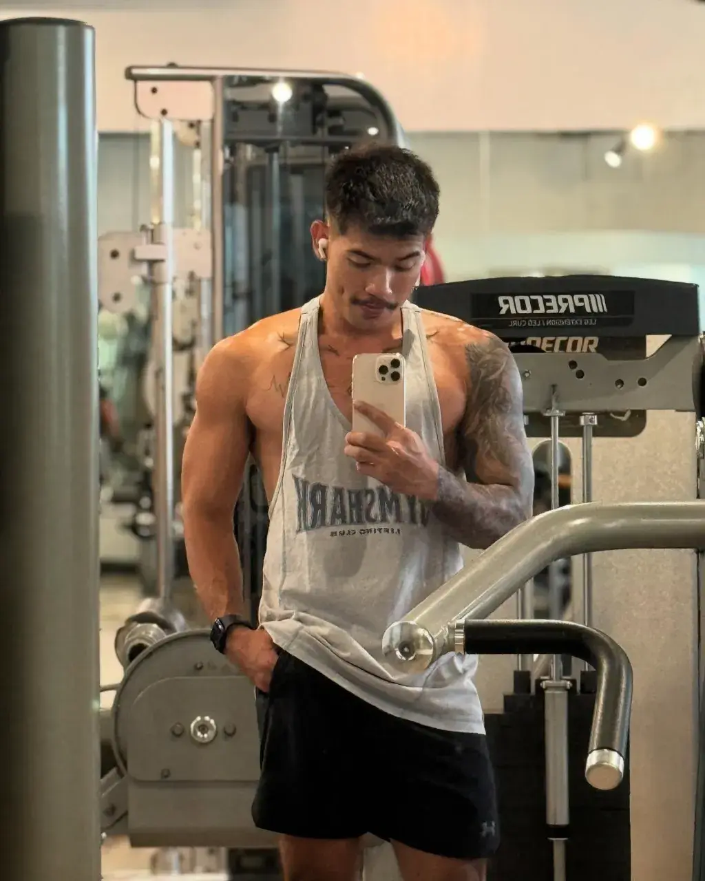 เท่ห์มากผัวขาาา