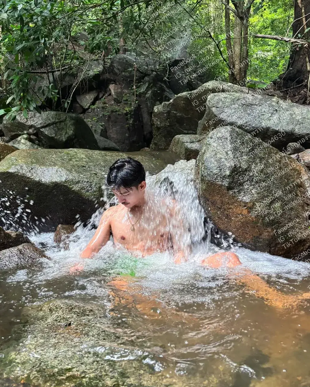 กรุบกรอบเธอชอบมั้ยล้าาา