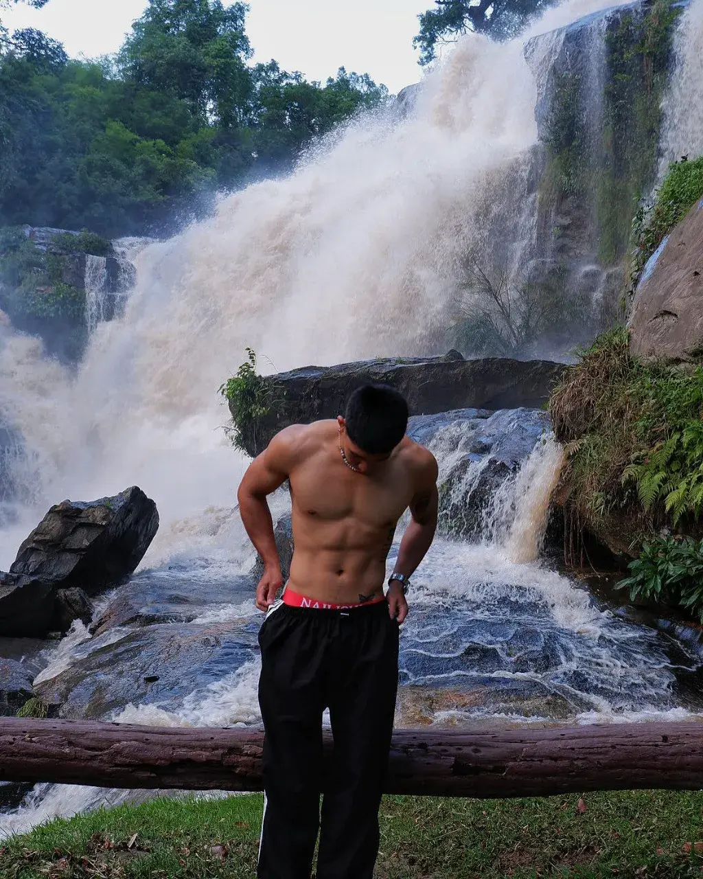 หญ้าอ่อนช่างร้อนแรง