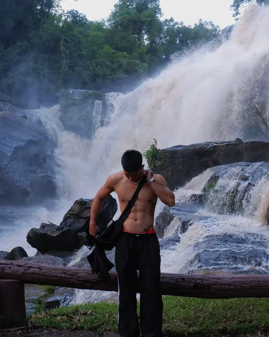 หญ้าอ่อนช่างร้อนแรง