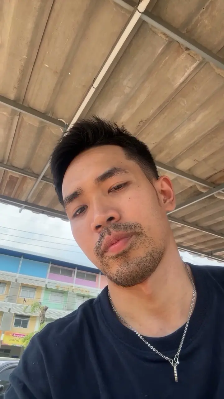 จั๊กะจี้หนวดผัวจัง