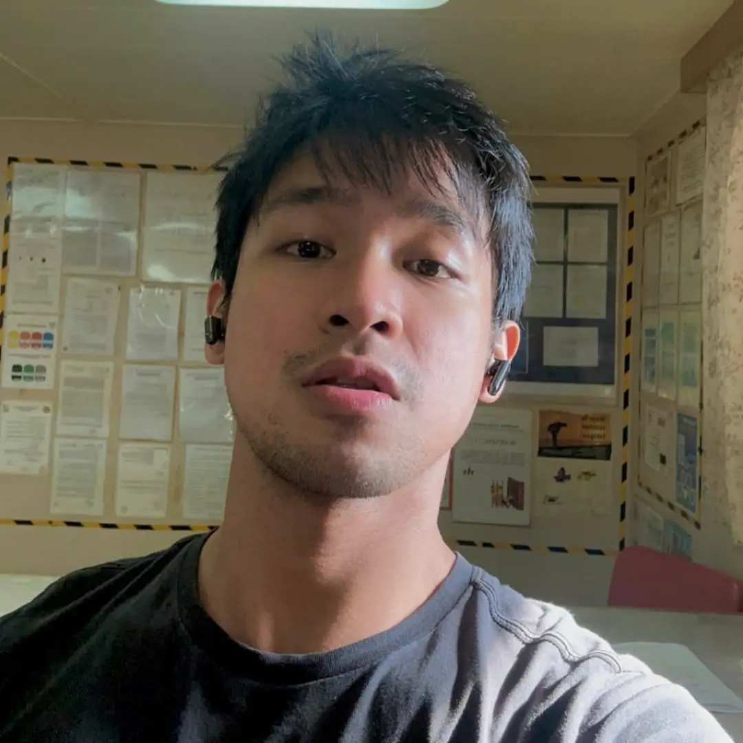 จั๊กะจี้หนวดผัวจัง