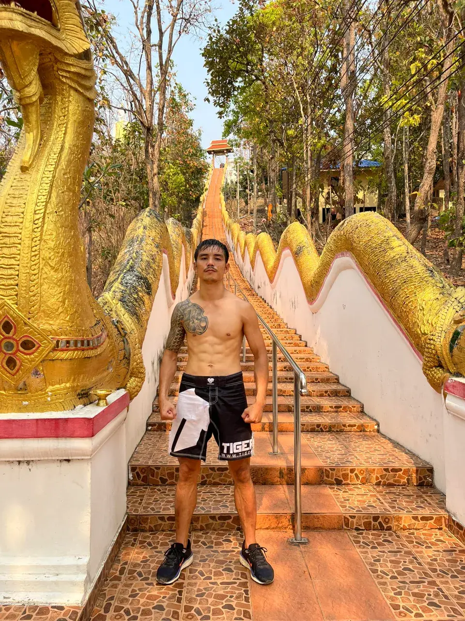 เสวอยาก มวยโค้ก