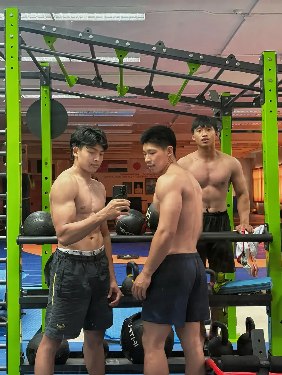 แก๊งค์นี้น้ำกระจาย