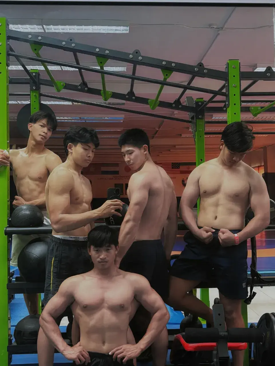 แก๊งค์นี้น้ำกระจาย