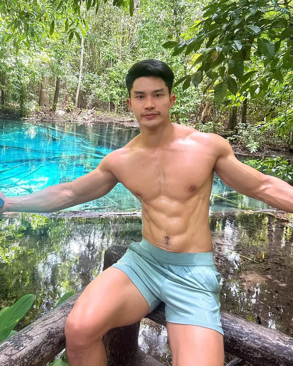 เว้าวอนขอน้ำรัก