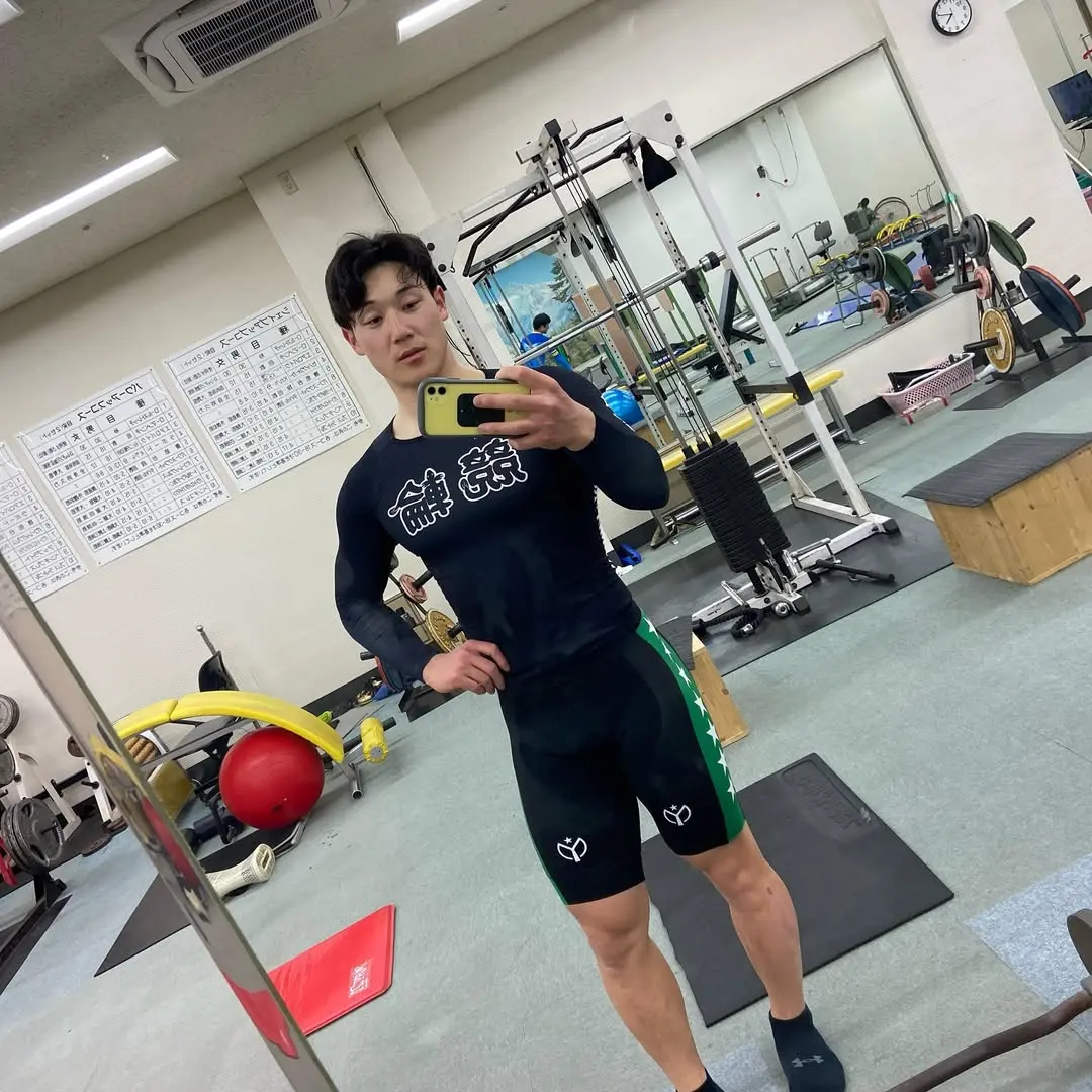 Underwear model & keirin racer : Ryota Mizutani
