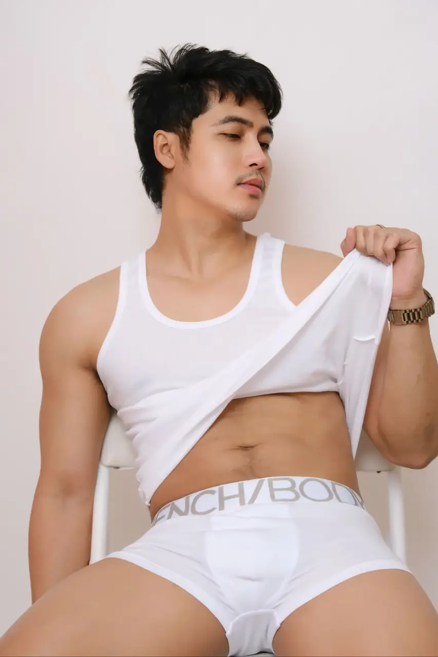 Picked up from Asian Guys In Underwear