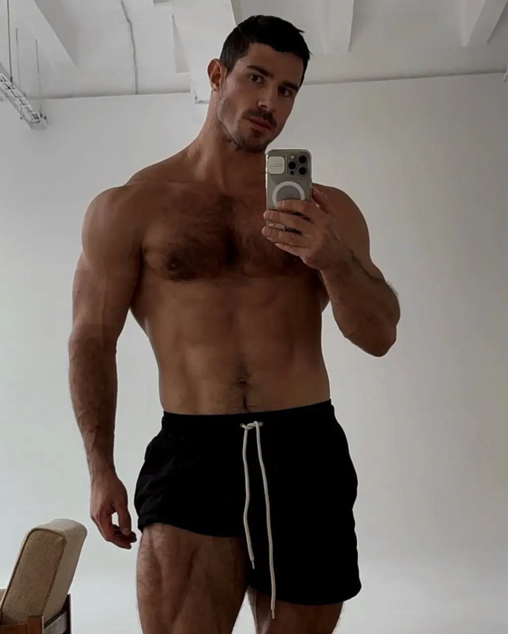 Cool GUY : Дмитрий Аверьянов